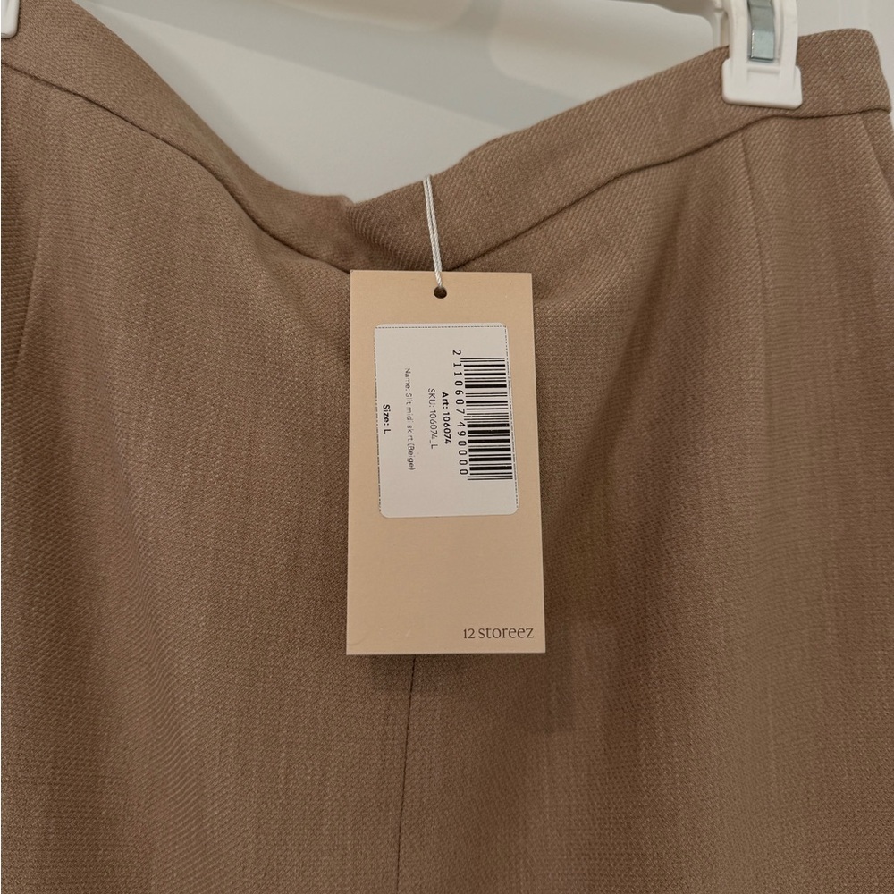 Brand New 12 Storeez pencil skirt. - Picture 4 of 4